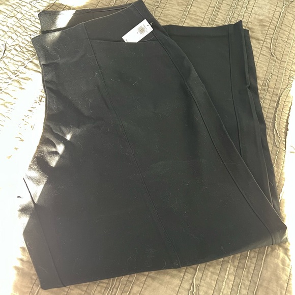 NWT Old Navy Black Pixie Wide Leg High Rise pants sz XL - Picture 4 of 4